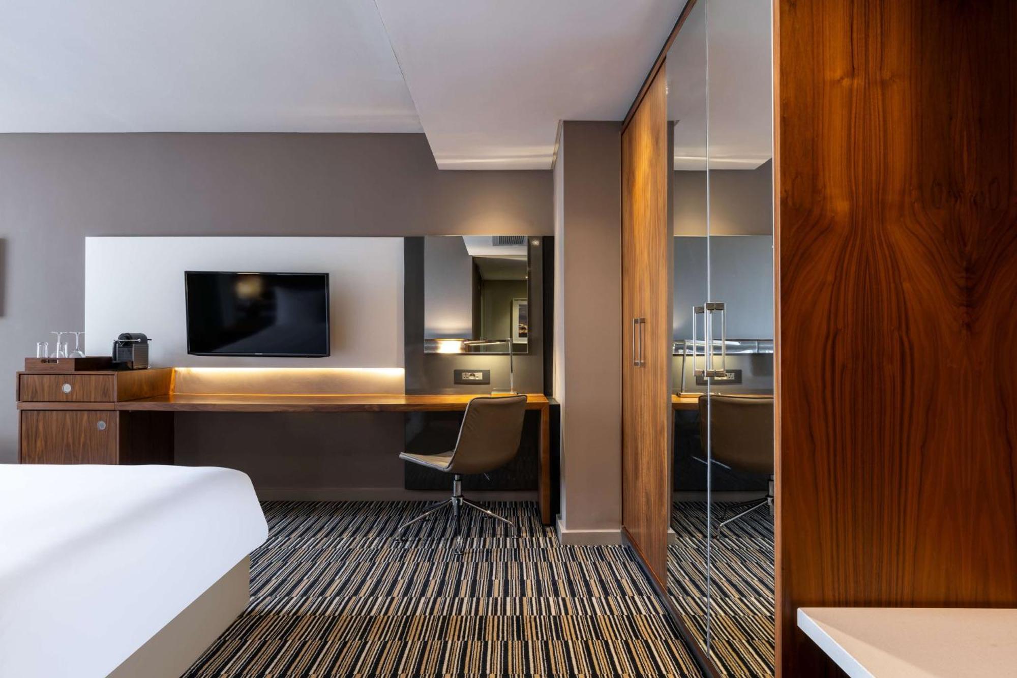 Radisson Blu Okoume Palace Hotel, Libreville Eksteriør billede